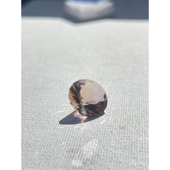 9.5 ct Ametrine - Precision Cut - Picture 10 of 10